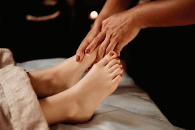 Hoang's Spa for Relaxing Foot Massage - The 30, 60, and 75-minute menu: what each option likely delivers