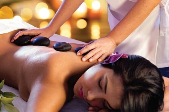 Hoang's Spa Relaxing Hot Stone Massage - Key highlights