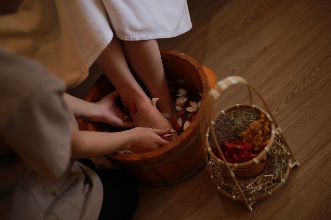 Hue Traditional Massage For Healing, 45 mins - Hue Traditional Massage For Healing: What $8 Really Buys You
