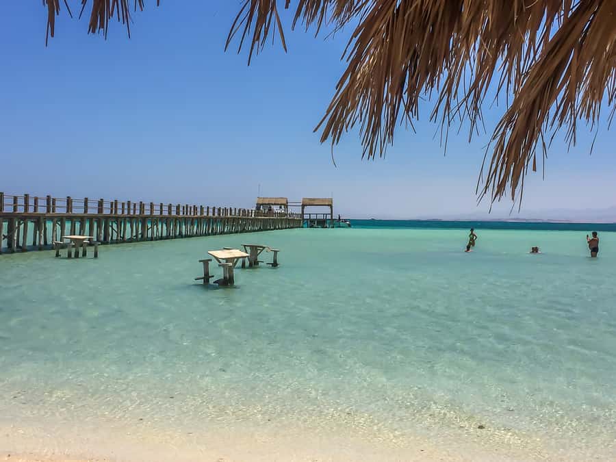 Hurghada: Royal Orange Bay with Massage, Snorkeling & Lunch - Lunch onboard: BBQ-style comfort without turning into a buffet disaster