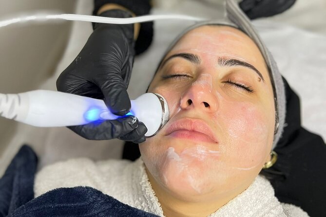 Hydrafacial beauty treatment and facial massage in Marrakech - Massage and photos before dinner: turning care into Marrakech memories