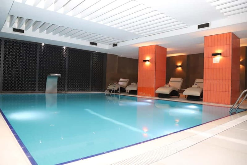 Istanbul: Traditional Turkish Bath with Foam and Oil Massage - Key Hammam-Style Highlights Worth Your Time