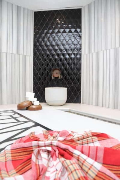 Istanbul: Traditional Turkish Bath with Foam and Oil Massage - The Hammam Flow You’ll Actually Experience (Steam, Scrub, Foam, Then Massage)