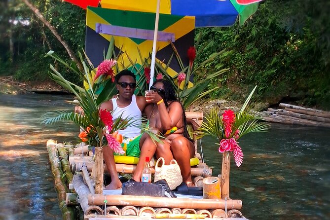 Jamaica Bamboo Rafting Experience with Lime Stone Massage - The guide experience: fun energy plus Jamaican stories