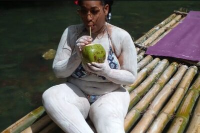 Jamaica Bamboo Rafting Experience with Lime Stone Massage - Limestone foot massage: the included treat that people remember