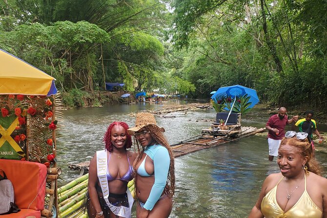 Jamaica Bamboo River Rafting Experience with Lime Stone Massage - Mid-Journey Limestone Foot and Leg Massage
