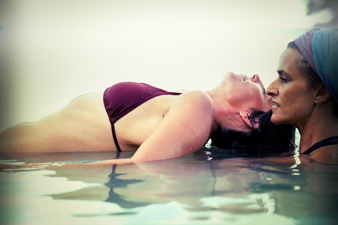 Janzu experience: massage and aquatic relaxation in the lagoon of Moorea - Janzu in Moorea: hot-water massage that feels like body weight drops