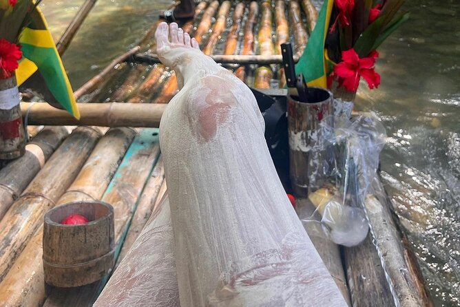 Lethe River Bamboo Rafting & Limestone Foot Massage Experience - Sliding onto the Lethe River: bamboo rafting that stays calm