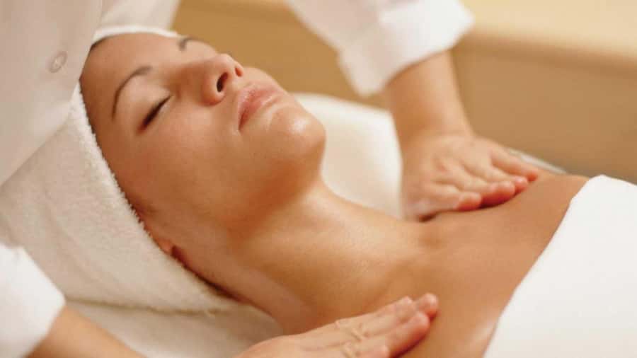 Marrakech : Hammam massage in an authentic spa - The Hammam Part: Steam, Exfoliation, Henna, Clay