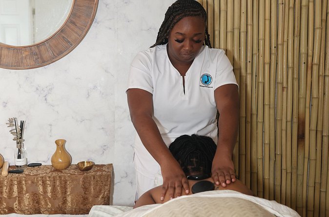 Massage in Nassau Bahamas - Who should book this massage in Nassau?