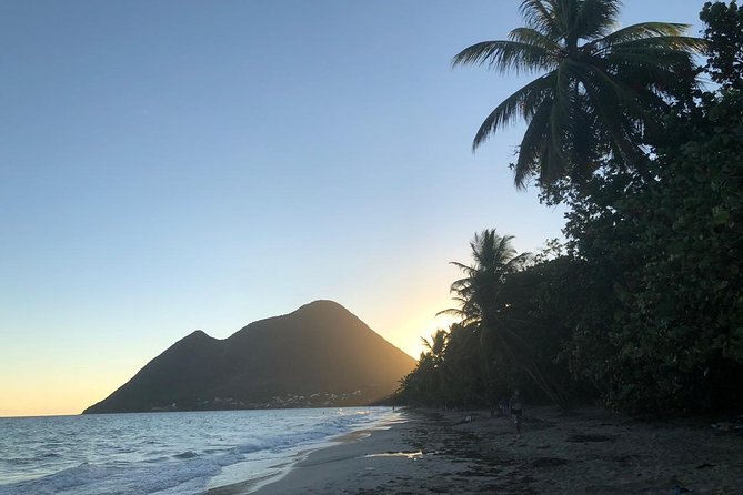 Massage on the beach - Where You Meet: 25 D7, Le Diamant (And How to Actually Find the Setup)