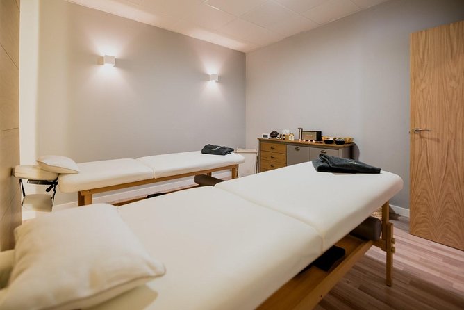 Massage Weekends and Holidays - Small perks and extras that make the hour feel special