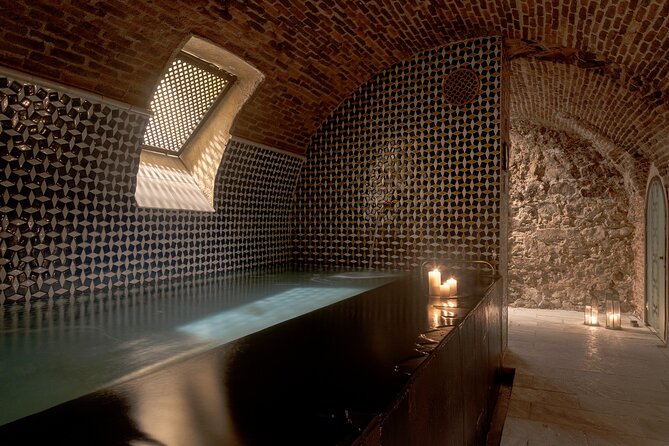 Midra45 traditional Kessa and 30 min massage - Entering Hammam Al Ándalus: the vibe is calm, quiet, and rules-based