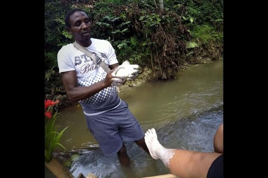 Montego Bay: Bamboo River Rafting and Limestone Foot Massage - Bamboo River Rafting on Lethe’s Great River: The vibe you’re paying for