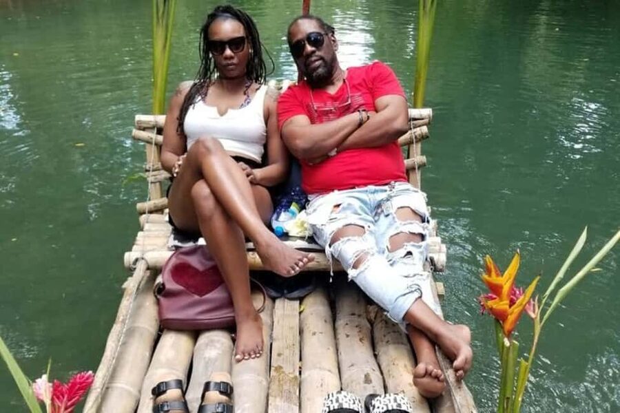 Montego Bay: Bamboo River Rafting and Limestone Foot Massage - Hotel pickup and the Montego Bay highlight tour: how the day is paced