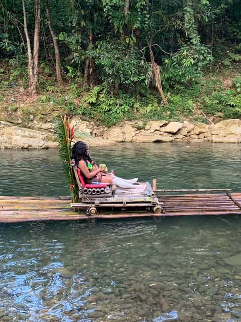 Montego Bay: River Rafting and Limestone Foot Massage - On the river: what the 30-foot bamboo raft ride is really like