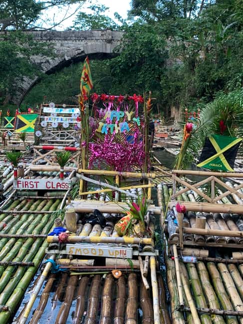 Montego Bay: River Rafting and Limestone Foot Massage - Limestone “jungle socks” foot massage: why this feels so different
