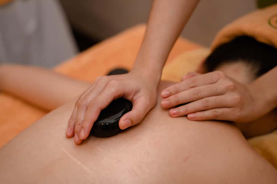 Nha Trang: 90mins Hot Stone Massage (FREE PICK-UP for 2pax+) - The hot stone process: what you’ll feel at each step