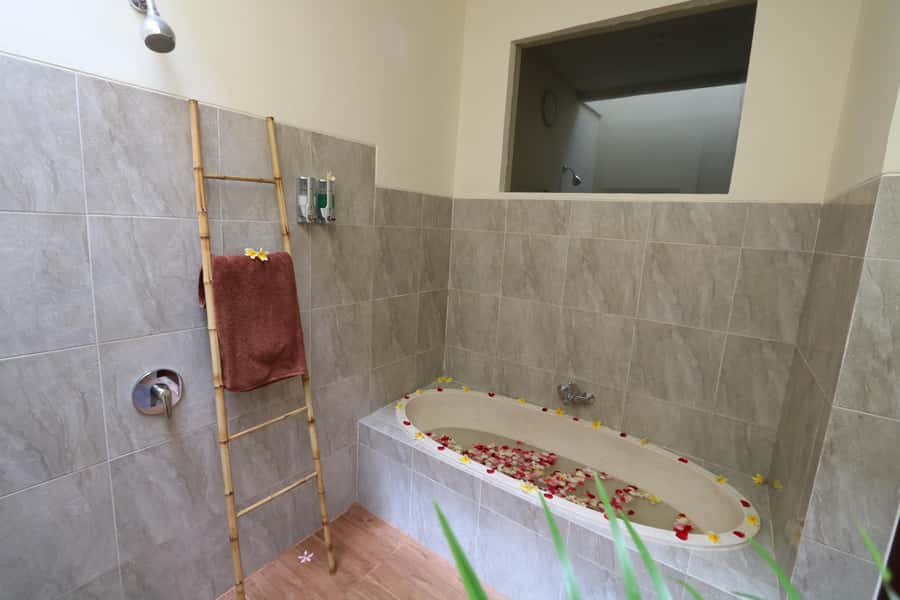 Nusa Dua: Luxury Balinese Massage with Hotel Transfers - Price and value: is $40 really a bargain in Bali?