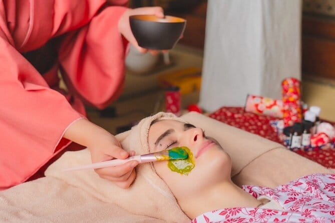 Osaka:Bamboo Healing Massage at the Temple <90-min> - Bamboo stick fascia release: a technique with a different feel