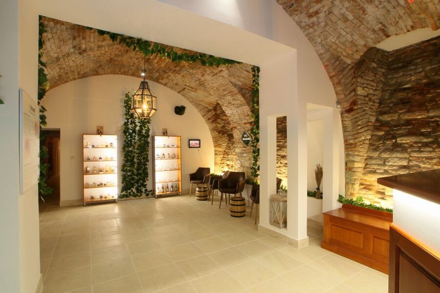 Prague: Bernard Beer Spa with Beer and Massage Option - Timing, shower advice, and comfort hacks that actually matter