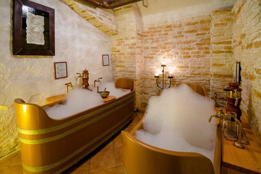 Prague: Ungelt Bernard Beer Spa with Beer & Optional Massage - The Heated Bed Reset: Where the Relaxation Really Clicks