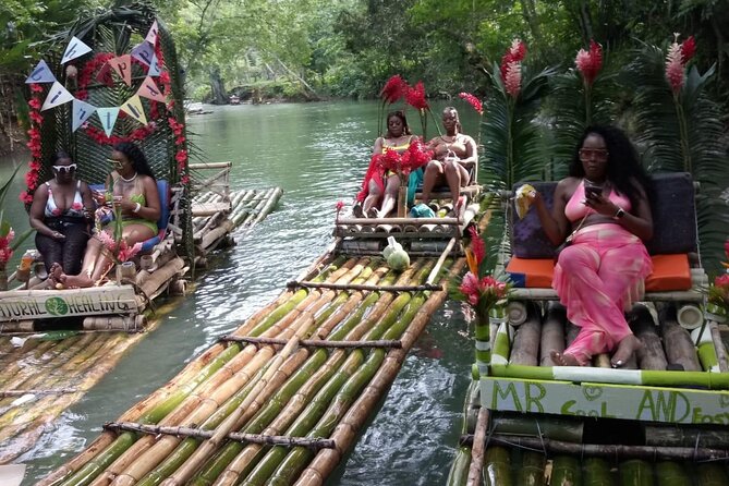 Private Bamboo Rafting Tour with Leg Massage and Hip-Strip - Limestone Leg Massage: Relaxation Using Limestone From the River