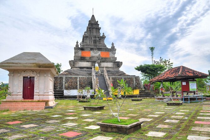 PRIVATE: Batam day tour with Ferry, 2-hour Massage and Lunch from Singapore - The 2-Hour Traditional Massage: Relaxation That Actually Fits