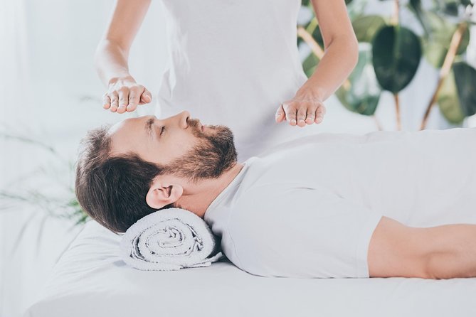 Private Couple Massage workshop - The setting: peaceful ambience and a clean, professional feel