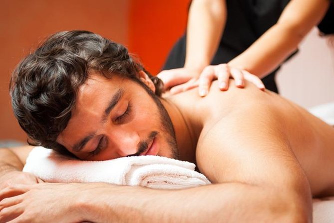 Private Couple Massage workshop - The teaching style: calm coaching plus hands-on feedback