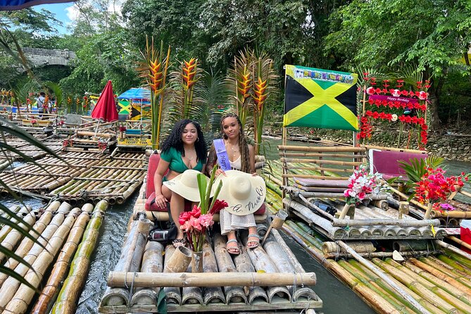 Private Tour Bamboo Rafting & Limestone Massage In Montego Bay - Montego Bay Sightseeing Moment: A Short Historical Stop and Photo Time