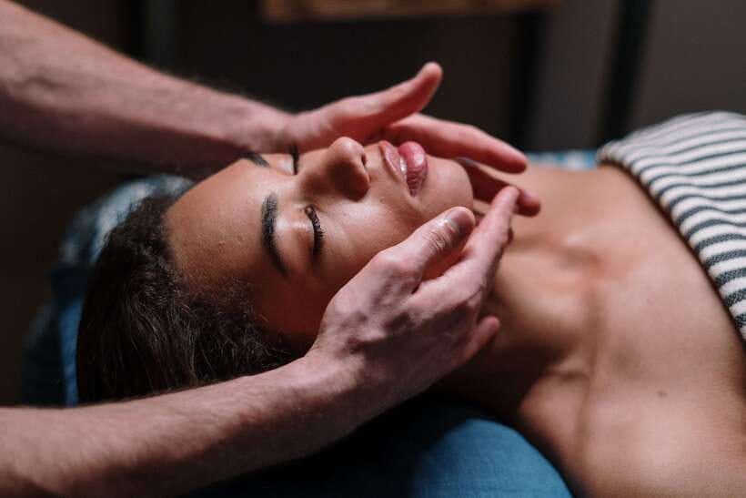 Puerto Princesa: Relaxing Massage with optional transfers - A 1-Hour Massage Plus Sauna Reset in Puerto Princesa