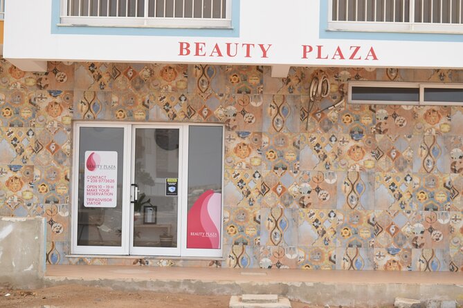 Relaxing Massages 50 minutes - Price and Value in Sal: Is $52.34 for 50 Minutes Fair?