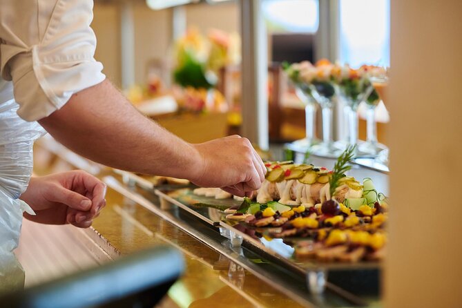 Romantic SPA day with couples massage and romantic dinner at Eurotel Punta Rotja - Romantic buffet dinner: how to set expectations (and still enjoy it)