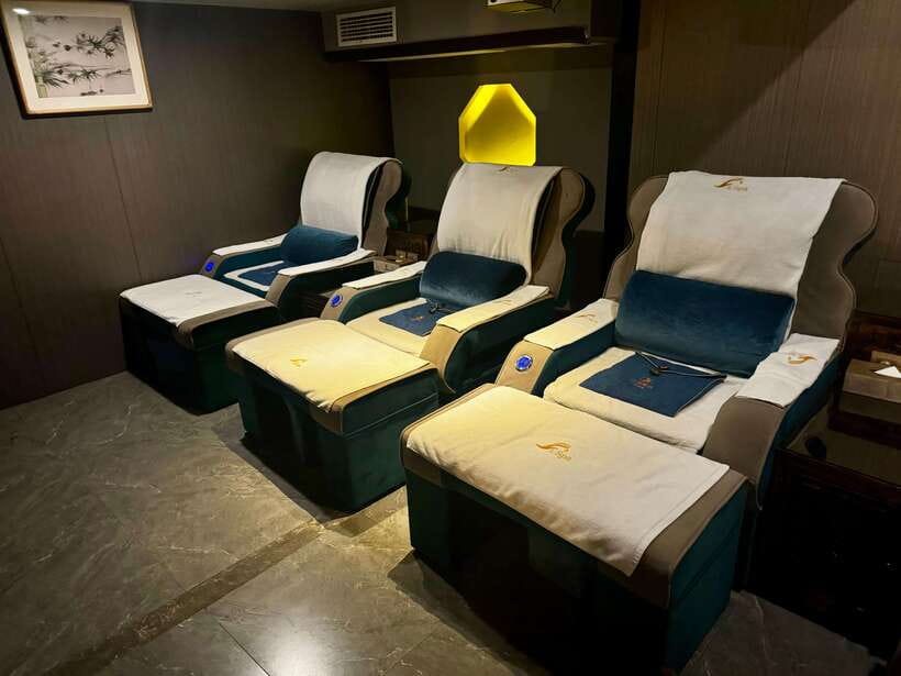 Shanghai:Authentic Chinese Body/Foot Massage, Hair& Head SPA - The Foot Massage: Pressure-Point Relief You Can Feel Fast