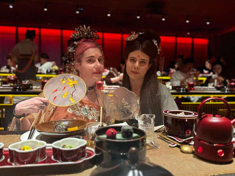 Shanghai Immersive Royal Banquet+Photo, Bar/Massage Options - Chinese Medical Therapies After Dinner: Massage, Cupping, and Moxibustion