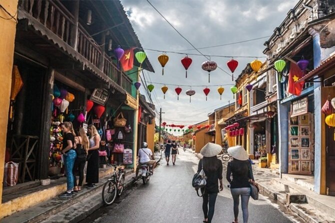 Shopping - Enjoying food - Massage in Hoi An - Hoi An Market: See Fresh Goods Up Close and Learn How Trading Works