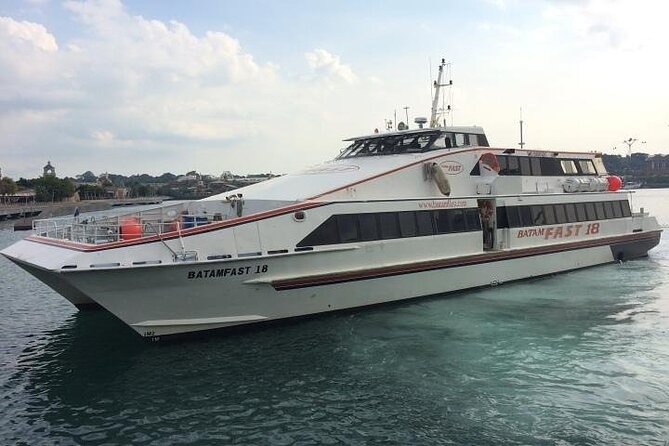 SMALL GROUP: Batam day tour with Ferry, 1-hour Massage, and Lunch from Singapore - Temples and Mosque Architecture: A Religious Mix You’ll Actually See