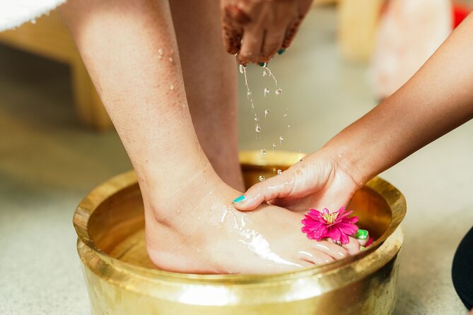 Spa and Massage Therapy for a Relaxing Experience in Avata, Kathmandu - Arriving at Avata Wellness Center: garden calm in Kathmandu