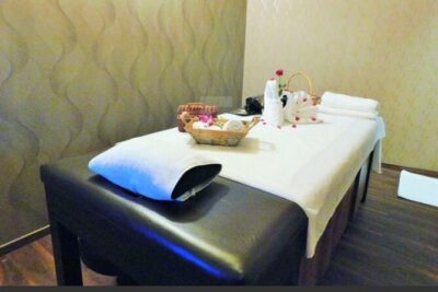 Swedish Massage in Thane with Steam - The attached steam cabin: the second half of the relaxation
