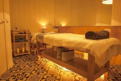Traditional 1H Hammam with Gomage and 1H Massage with Argan Oil - The 2-Hour Flow: Hammam, Scrub, Then Massage