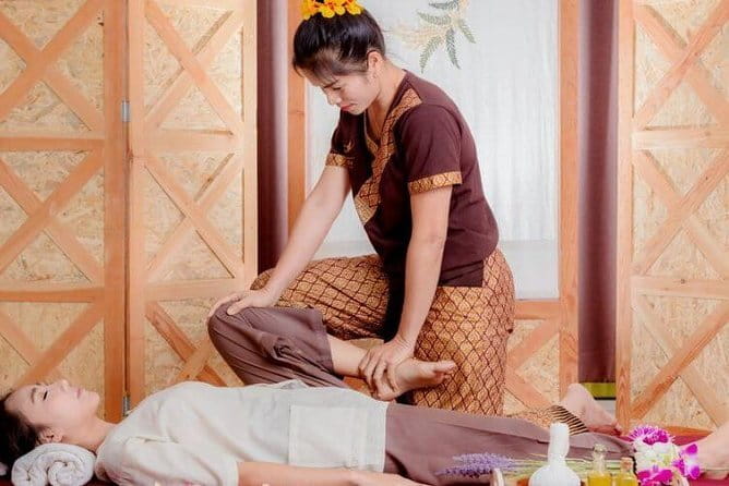 Traditional Head, Back & Shoulder Massage in Siem Reap - Therapists: names you might want to remember