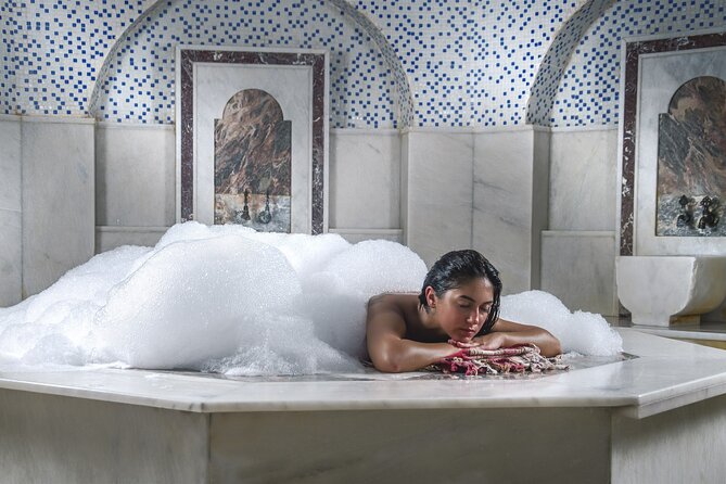 Traditional Turkish Bath, Massage, Face Mask, Peeling in Istanbul - Face mask and peeling: what to expect without disappointment