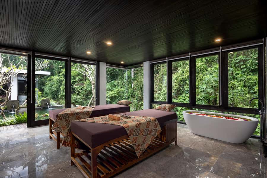 Ubud: Tejas Spa Unagi Riverfront Massage & Flower Bath - Ubud riverfront spa time, minus the fuss