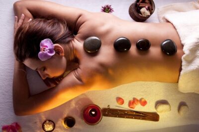 Vietnamese Authentic Traditional Massage - The oil and scent part: botanical essences + a special blend