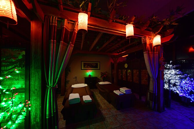 VIP 90-Minute Reflexology & Hot Stone Massage Combo - Getting there near 3455 S Durango Dr: simple, practical Vegas logistics