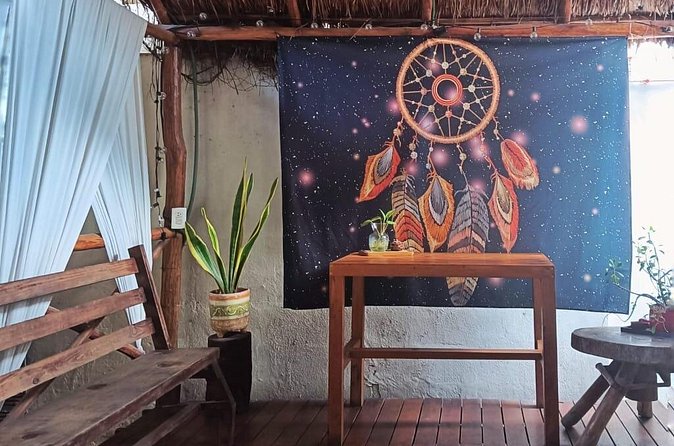 Yoga and holistic massage session in Playa del Carmen - Holistic massage: tension release with attention to circulation and lymph